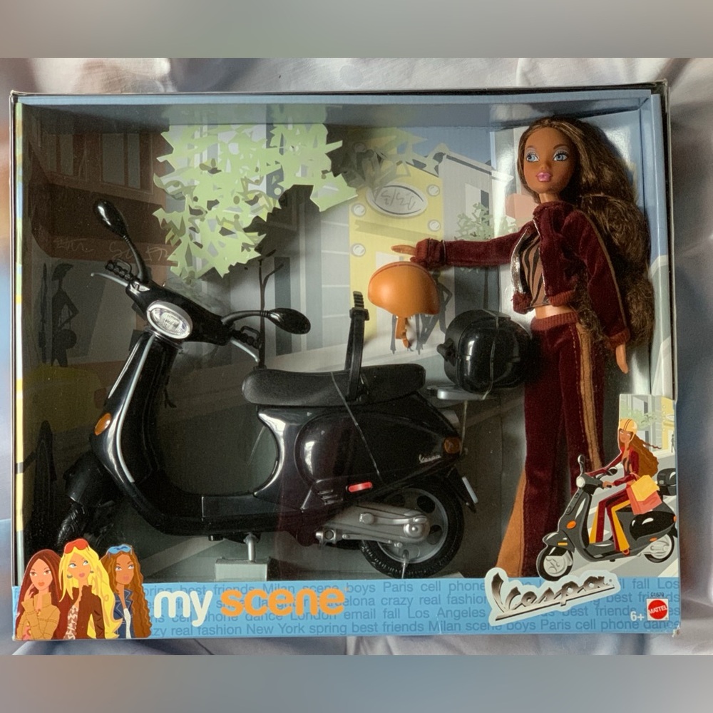 Mattel My Scene Madison + Vespa Giftset